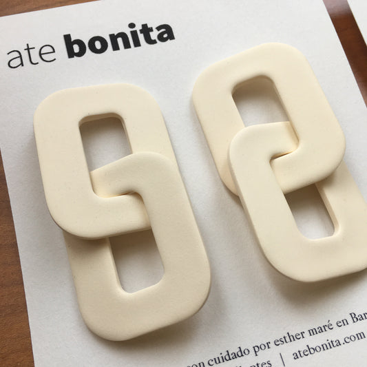 pendientes grandes color crudo