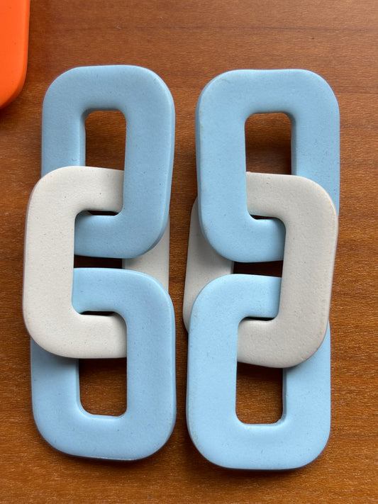 Cadena ooo azul cielo