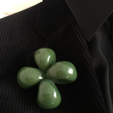 Broche TATÚ verde